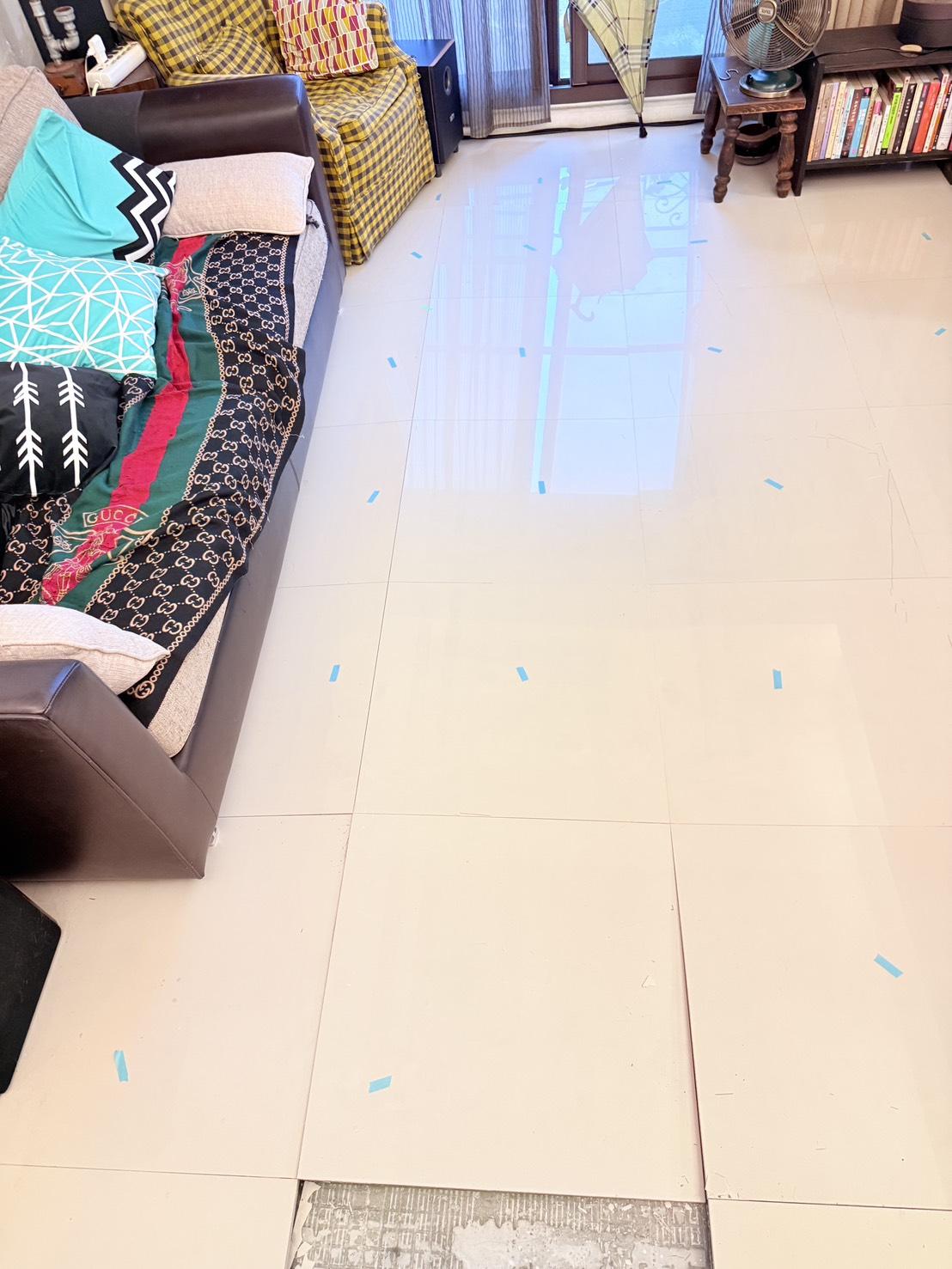 新北蘆洲地磚爆裂(60*60CM)